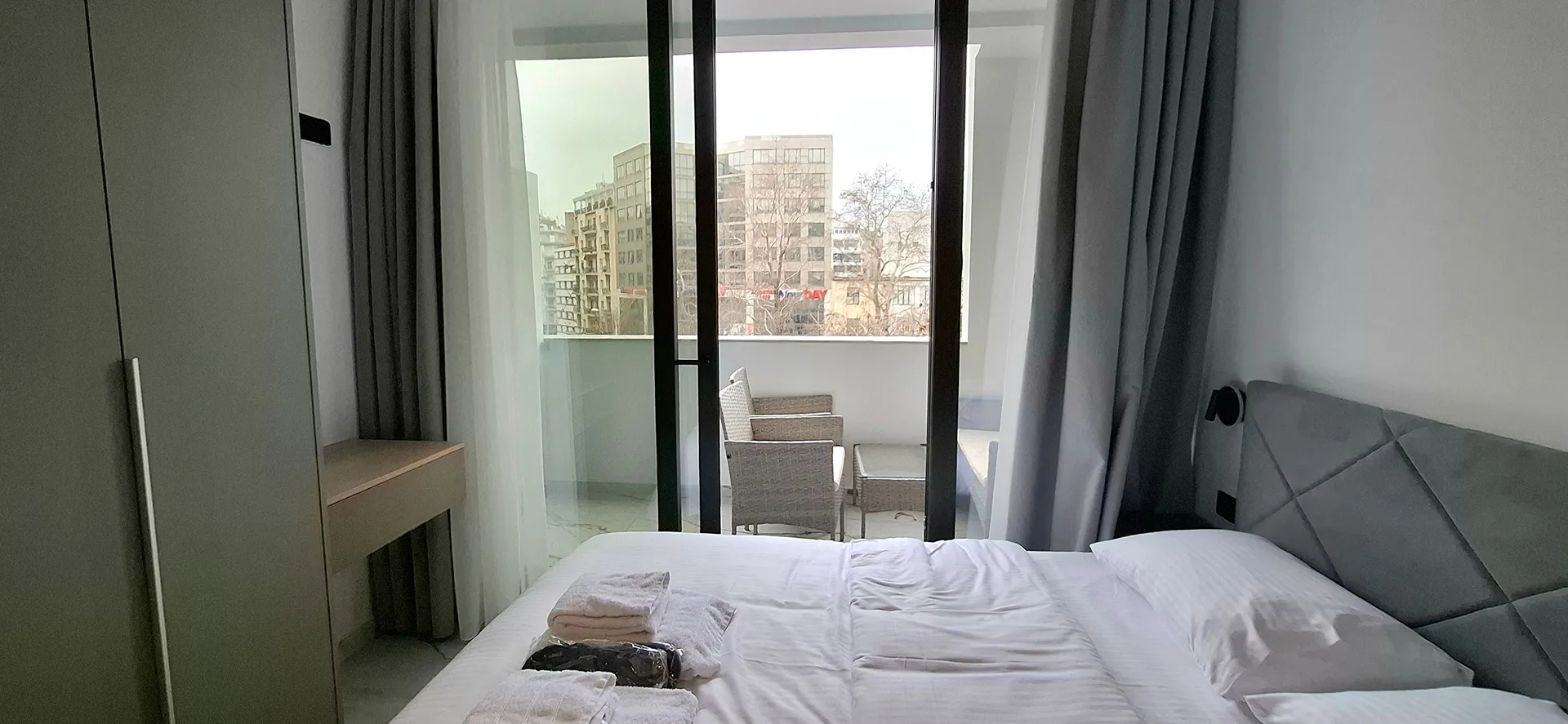 Tiara Holidays - Ilion Apartments -  Junior Suite - bedroom